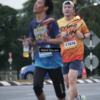 Runner Photo 9155173