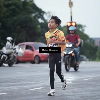 Runner Photo 9155392