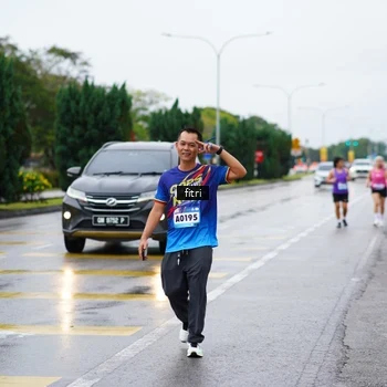 Runner Photo 9156036