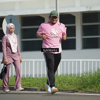 Runner Photo 9156058