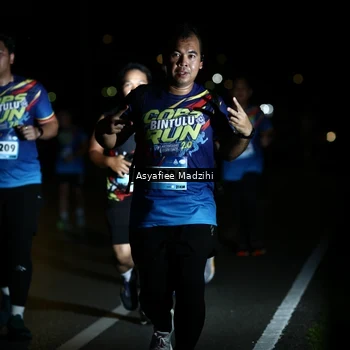 Runner Photo 9156125