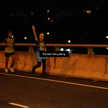 Runner Photo 9156177