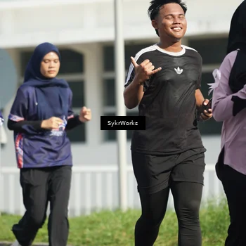 Runner Photo 9156375