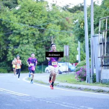 Runner Photo 9156516