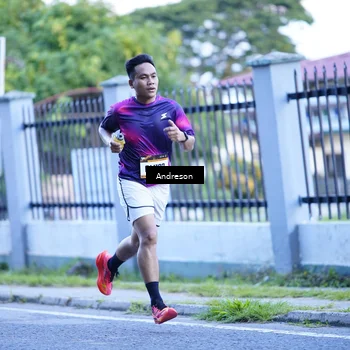 Runner Photo 9156518