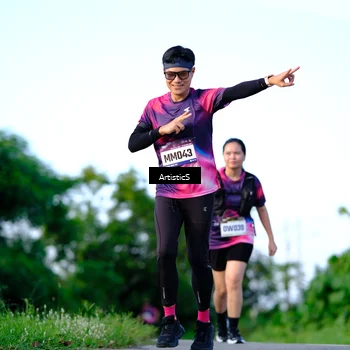 Runner Photo 9156582