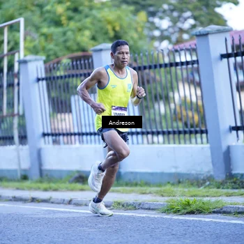 Runner Photo 9156600