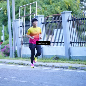 Runner Photo 9156746