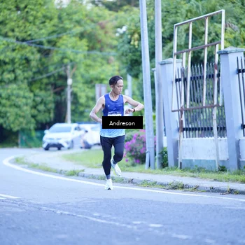 Runner Photo 9156765