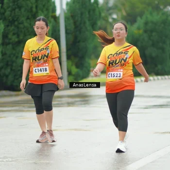 Runner Photo 9156799