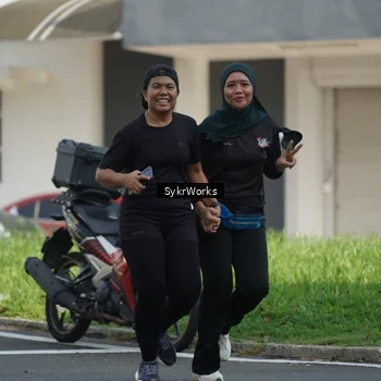 Runner Photo 9156872