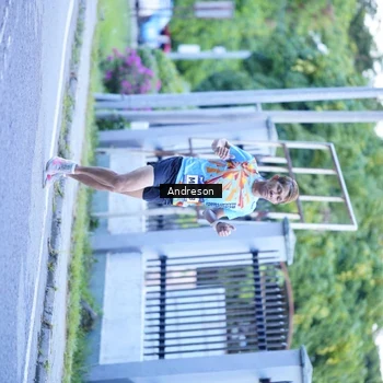 Runner Photo 9156916