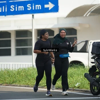 Runner Photo 9156924