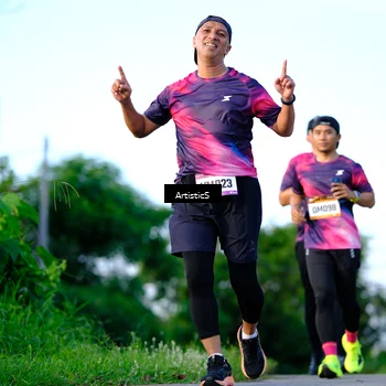 Runner Photo 9157019