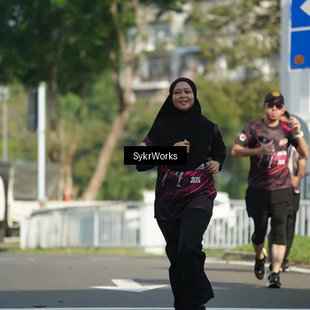 Runner Photo 9157034