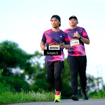 Runner Photo 9157074