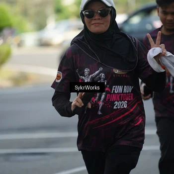 Runner Photo 9157075