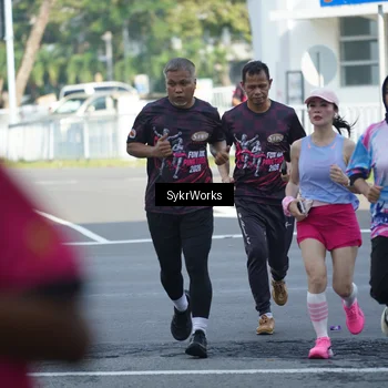Runner Photo 9157139
