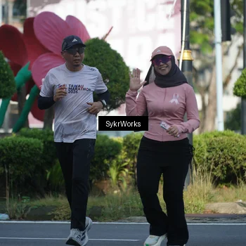 Runner Photo 9157244