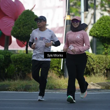 Runner Photo 9157248