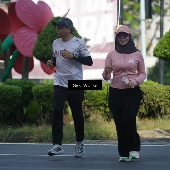 Runner Photo 9157254