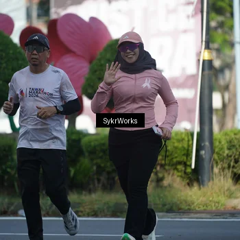 Runner Photo 9157268