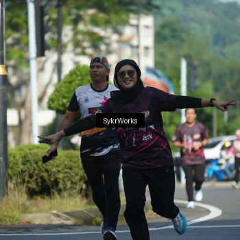 Runner Photo 9157344