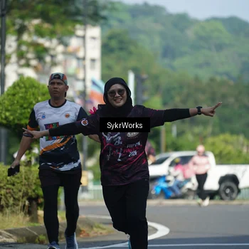 Runner Photo 9157354
