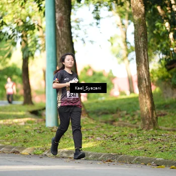 Runner Photo 9157375