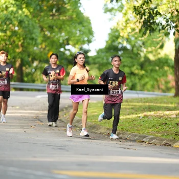 Runner Photo 9157407