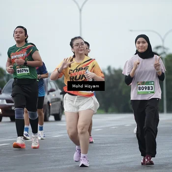 Runner Photo 9157412