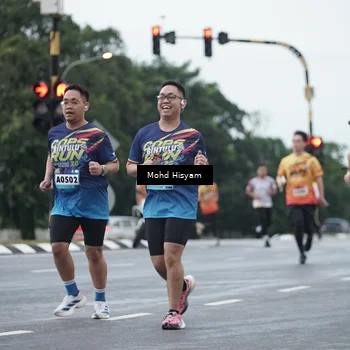 Runner Photo 9157478