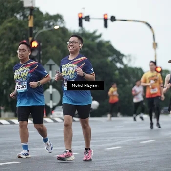 Runner Photo 9157499