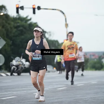 Runner Photo 9157520
