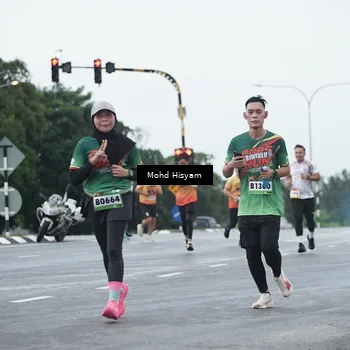 Runner Photo 9157591