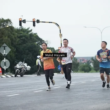 Runner Photo 9157673