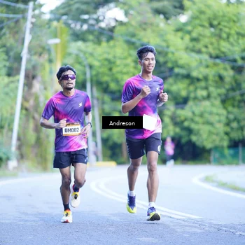 Runner Photo 9157990