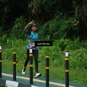 Runner Photo 9158001