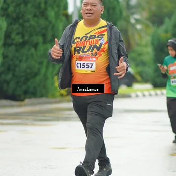 Runner Photo 9158024