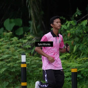 Runner Photo 9158140