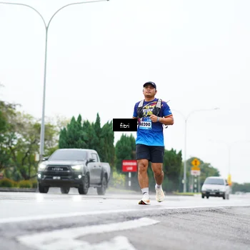 Runner Photo 9158237