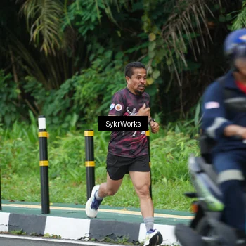 Runner Photo 9158240