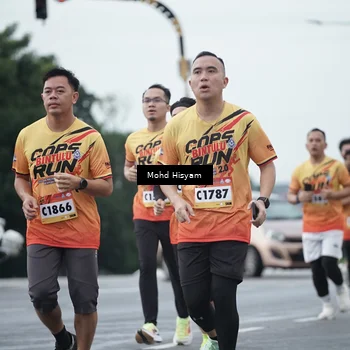 Runner Photo 9158245