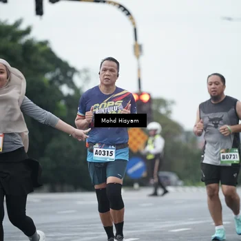 Runner Photo 9158765