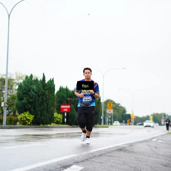 Runner Photo 9158859