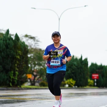 Runner Photo 9159004