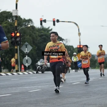 Runner Photo 9159055