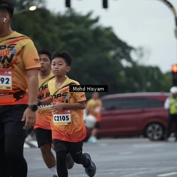Runner Photo 9159072
