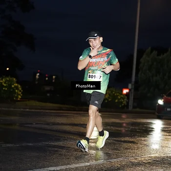 Runner Photo 9159172