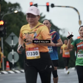 Runner Photo 9159218